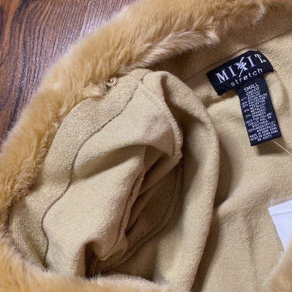 🌷 Mixit 🌷 Gold Sparkle Fur Trim Cardigan Sweater NWT - Picture 10 of 10